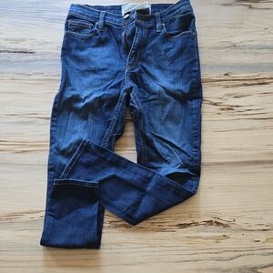 Women's Blue Jeans